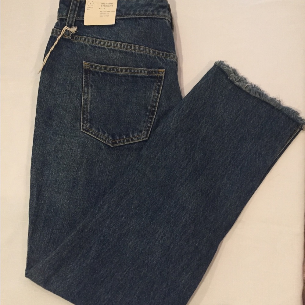 Universal Thread High Rise Straight Raw Hem Jeans